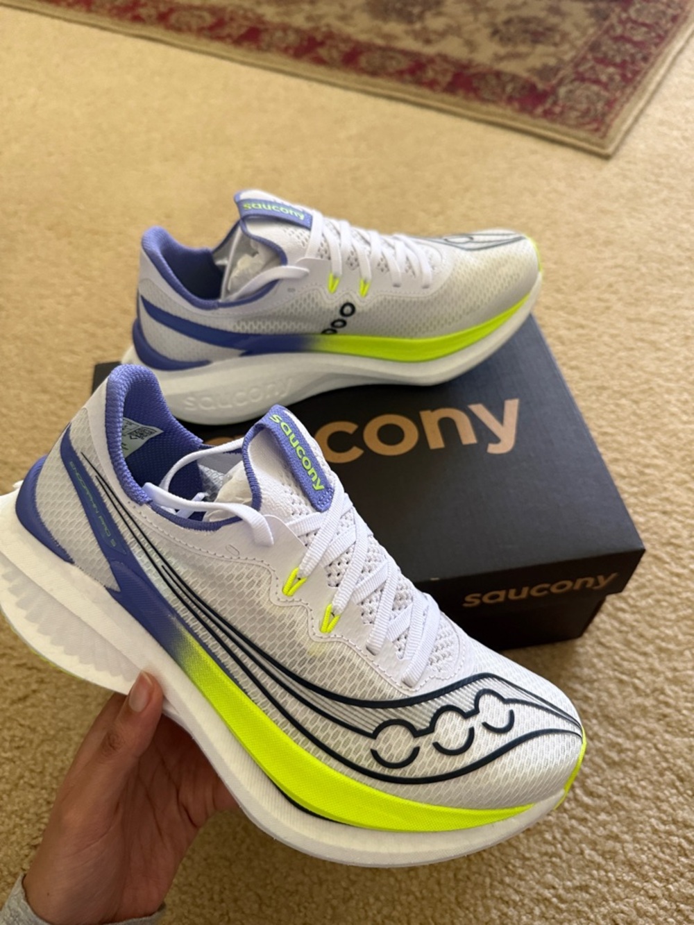 Saucony Women’s Endorphin Pro 5 - Picture 3 of 5